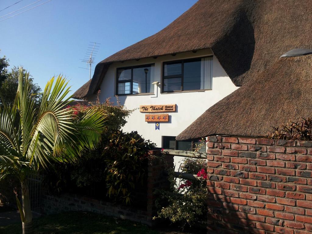 The Thatch Hide East London Buitenkant foto
